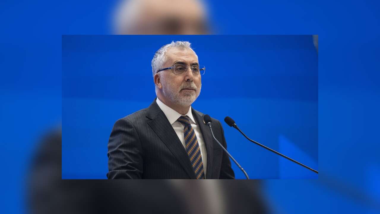 Bakan Işıkhan: İlk çeyrekte yüzde 8,2 olarak gerçekleşen işsizlik oranı, 2012'den itibaren en düşük seviyesine geriledi