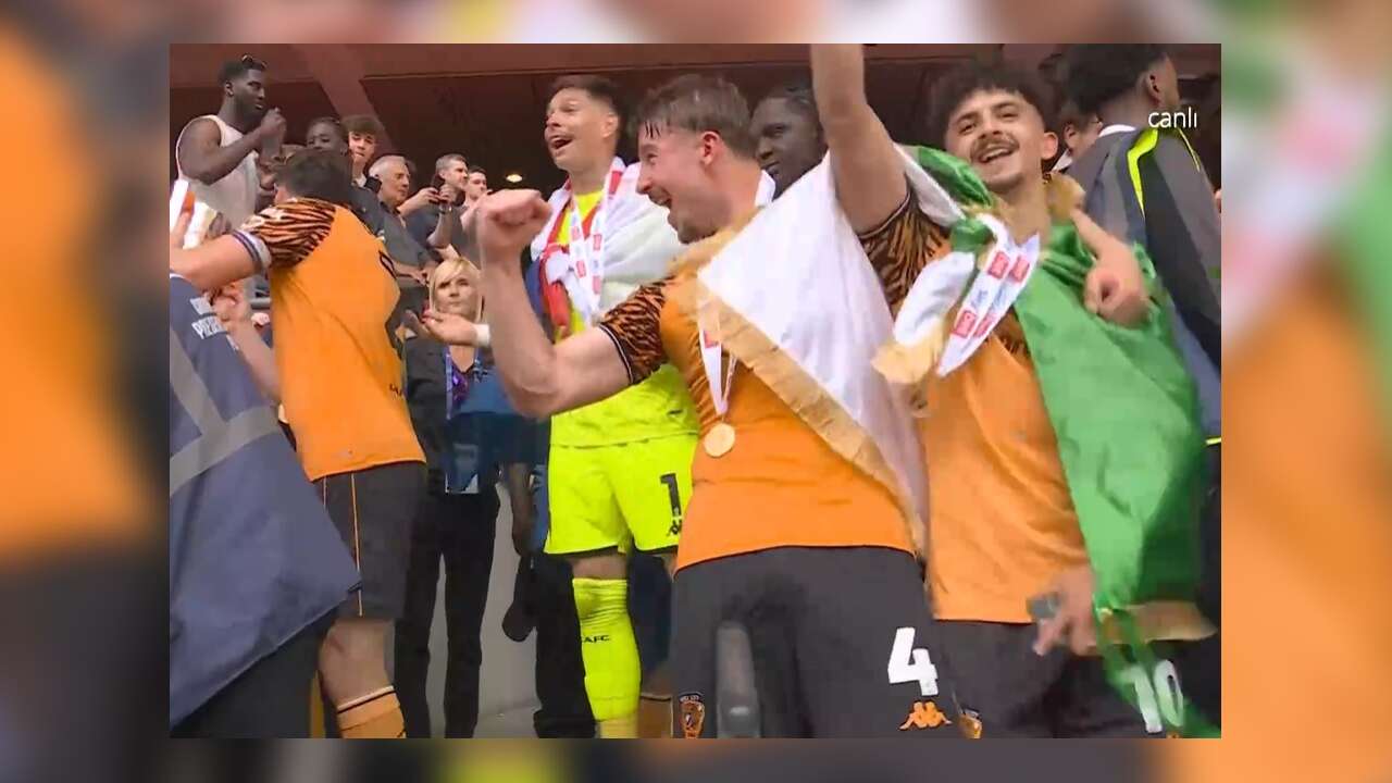 Premier Lig'de Türk takımı! Hull City Premier Lig’e çıktı