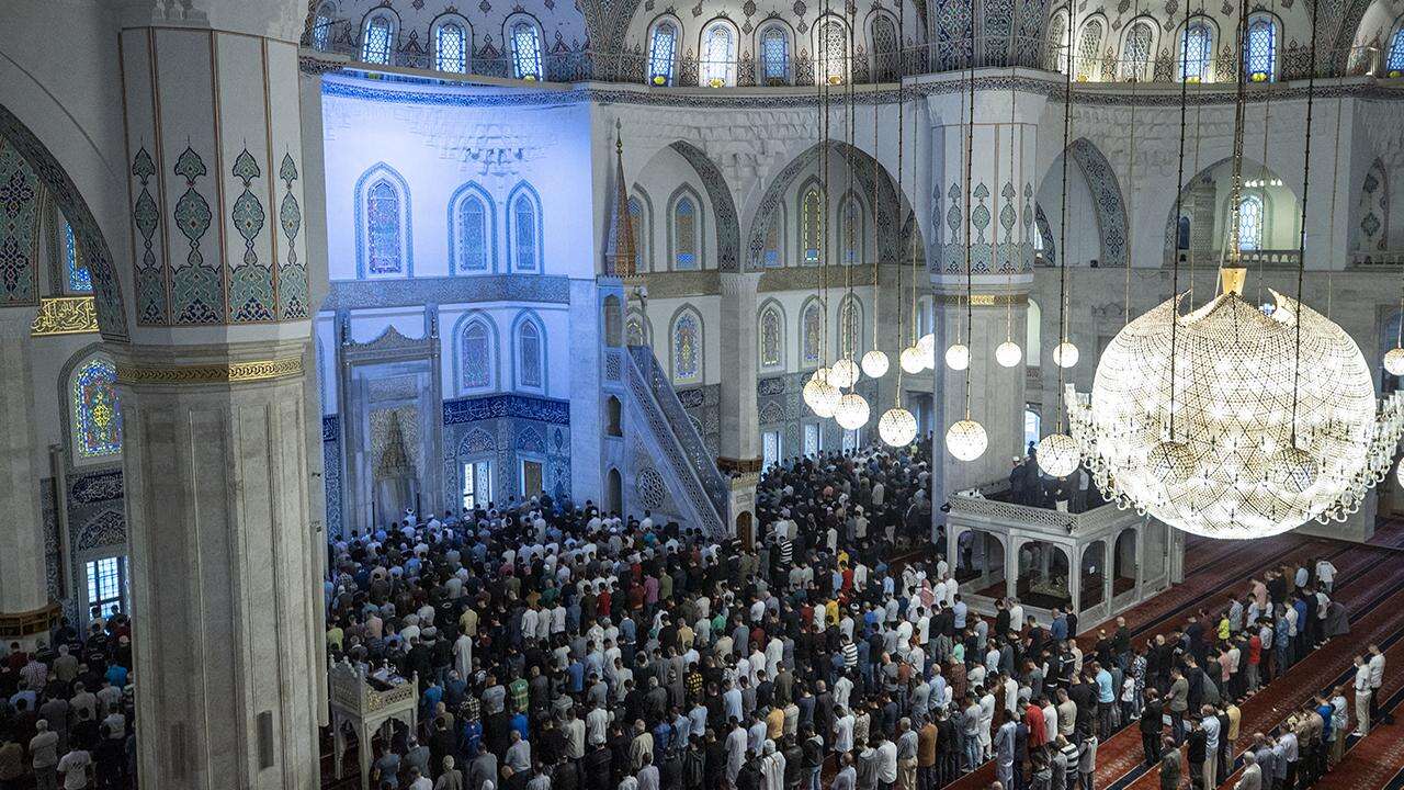 İL İL BAYRAM NAMAZI SAATLERİ