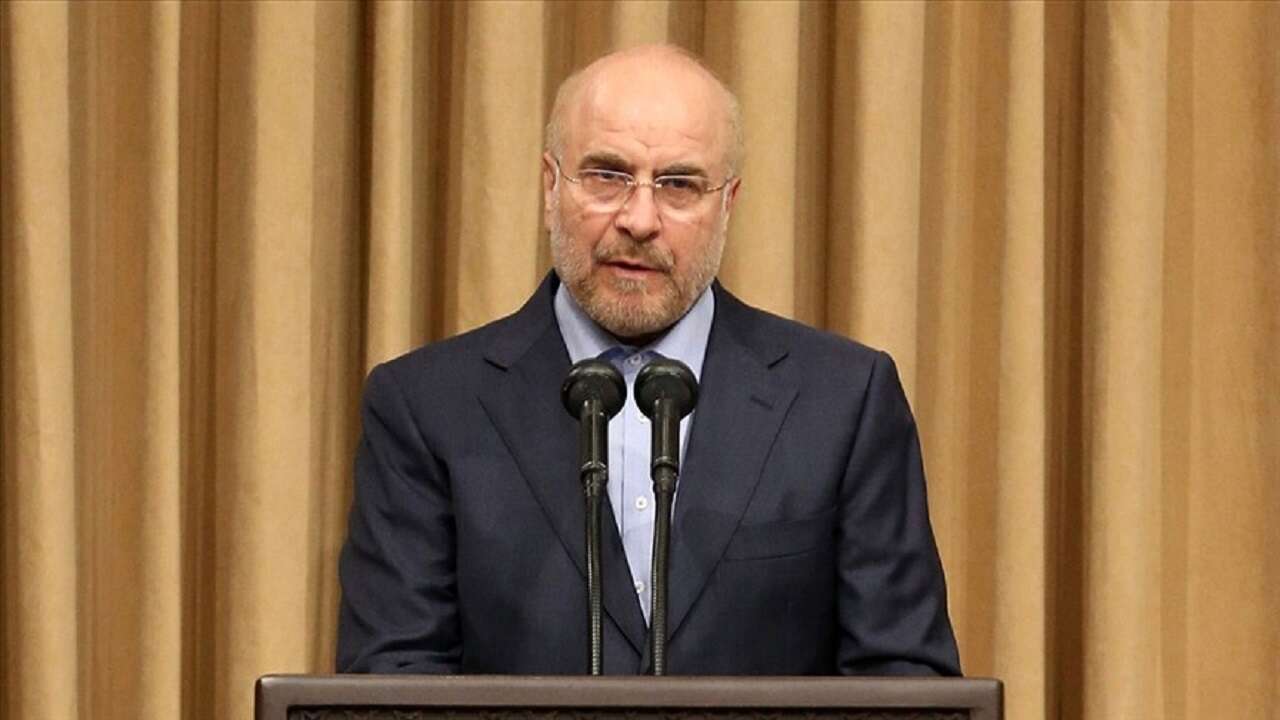 İran Meclisi ve Müzakere Heyeti Başkanı Kalibaf, beraberindeki heyetle Katar'a gitti