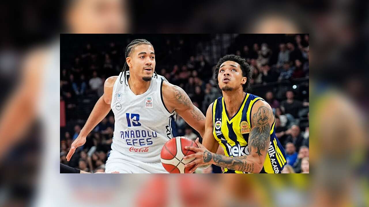 Fenerbahçe Beko, Basketbol Süper Ligi yarı finalinde yarın Anadolu Efes'i ağırlayacak