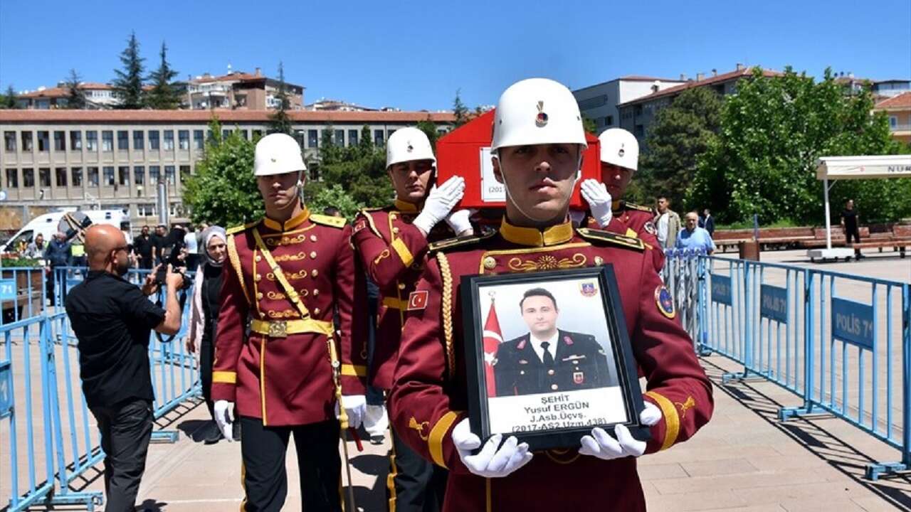 Ankara'da trafik kazasında şehit olan Jandarma Astsubay Üstçavuş Ergün, Kırıkkale'de son yolculuğuna uğurlandı