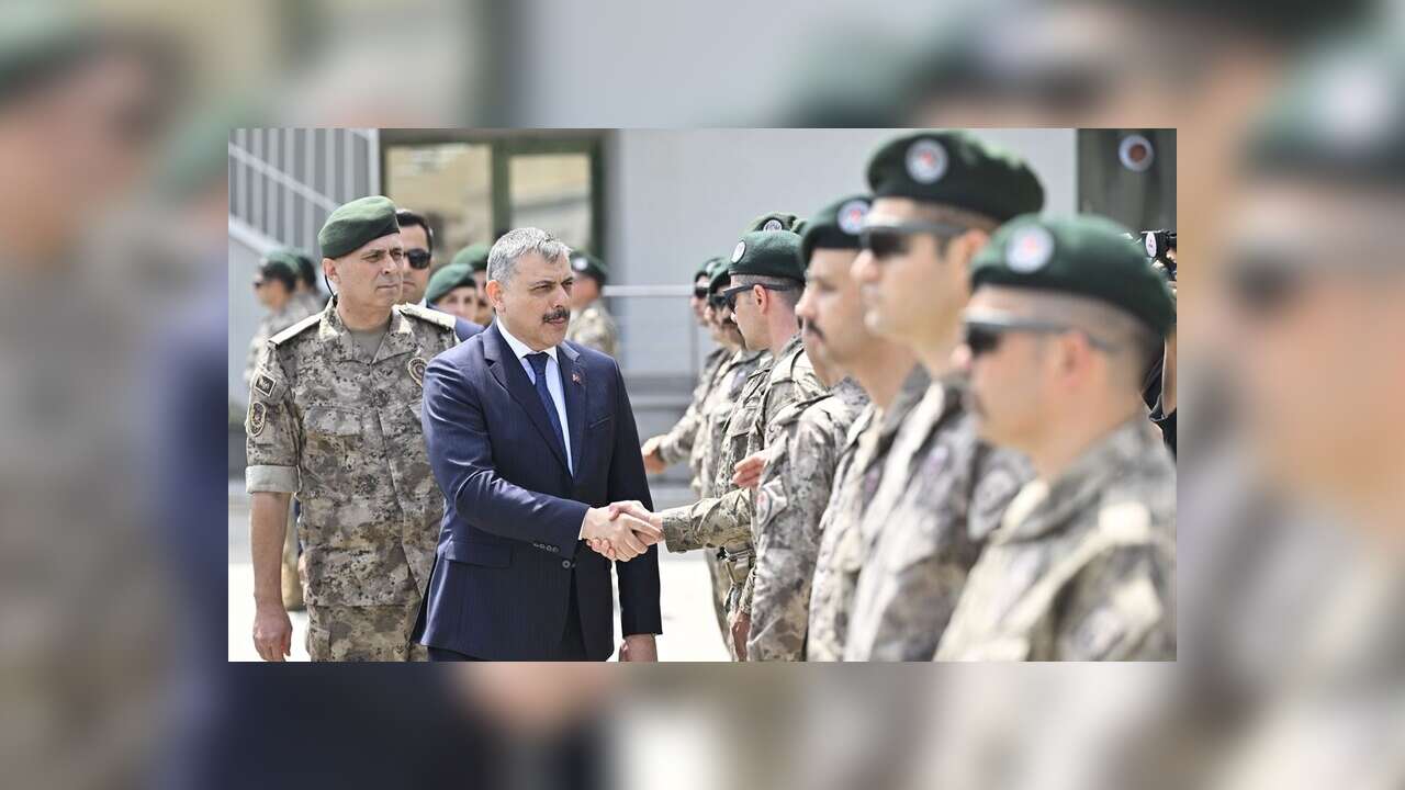İçişleri Bakanı Çiftçi, Özel Harekat Başkanlığını ziyaret etti