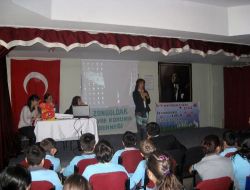 Öğrenciler Seminerle Çevre Konusunda Bilgilendi