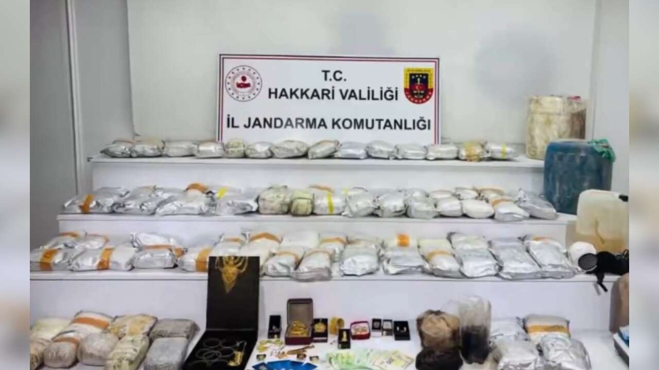 Hakkari'de 626 kilo uyuşturucu ele geçirildi!