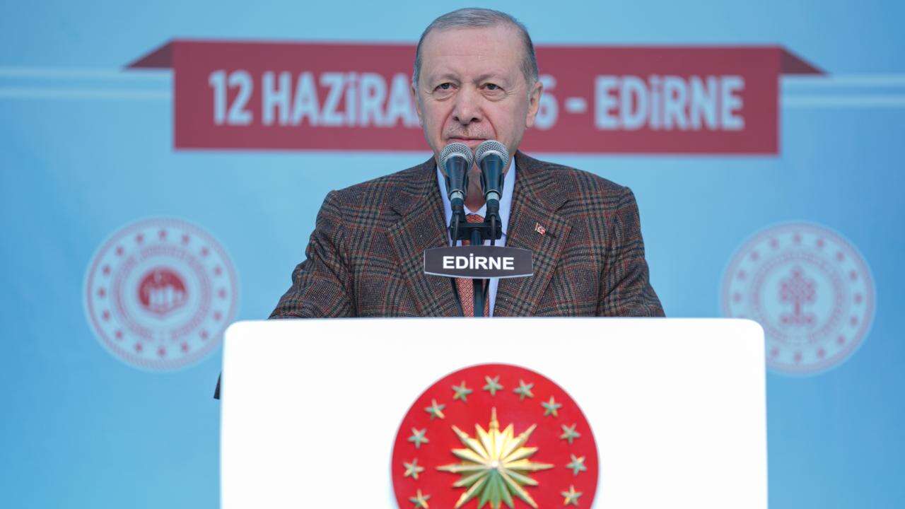 Erdoğan: Siyonist katiller her türlü hukuku ayaklar altına alarak kan dökmeye devam ediyor