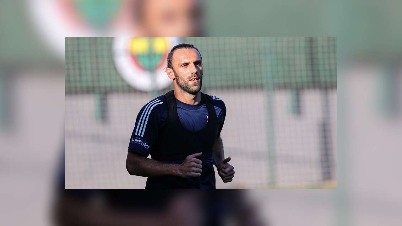 Vedat Muric, Fenerbahçe için İstanbul'a geliyor