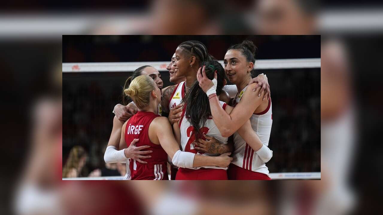 A Milli Kadın Voleybol Takımı, Almanya'yı 3-2 yendi
