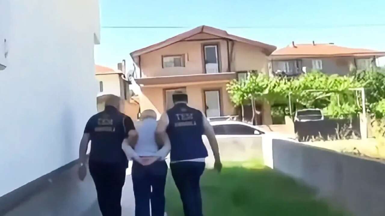 42 ilde FETÖ operasyonu: 128 TUTUKLAMA