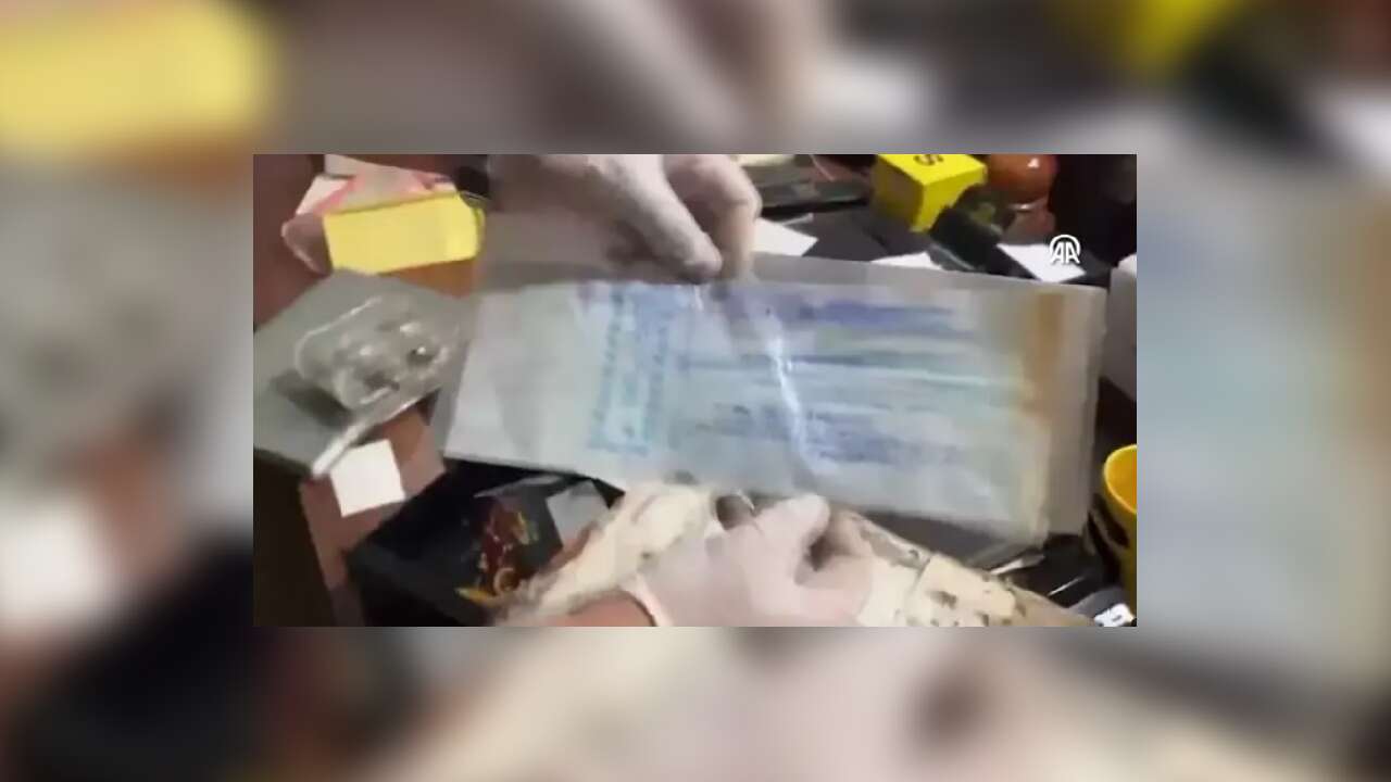 Şanlıurfa'da tefecilik ve resmi belgede sahtecilik operasyonunda 3 şüpheli yakalandı