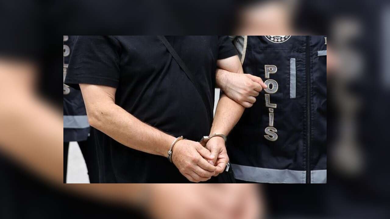 Terör örgütlerine yönelik operasyonlarda gözaltına alınan 178 şüpheli tutuklandı