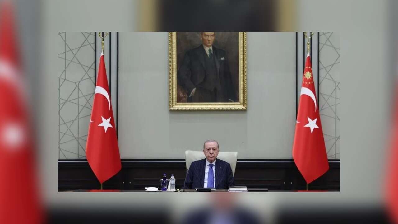 FLAŞ / Cumhurbaşkanlığı Kabinesi Toplandı