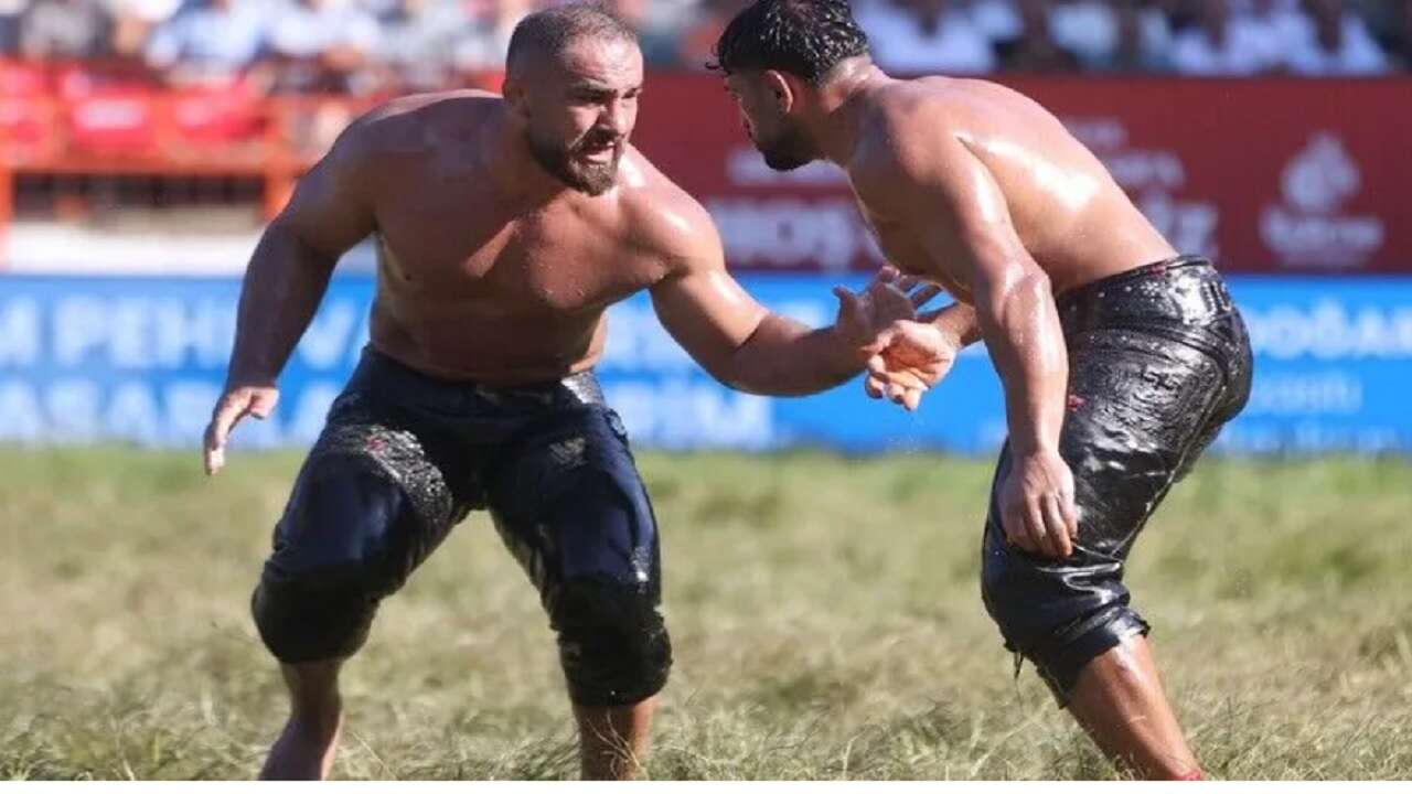 665. Tarihi Kırkpınar Yağlı Güreşleri'nde çeyrek finale yükselen başpehlivanlar belli oldu