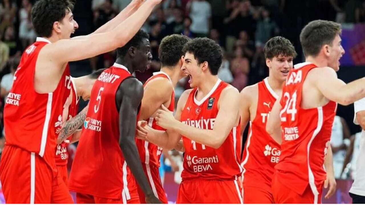 17 Yaş Altı Milli Basketbol Takımı, Dünya Kupası'nda yarı finale yükseldi