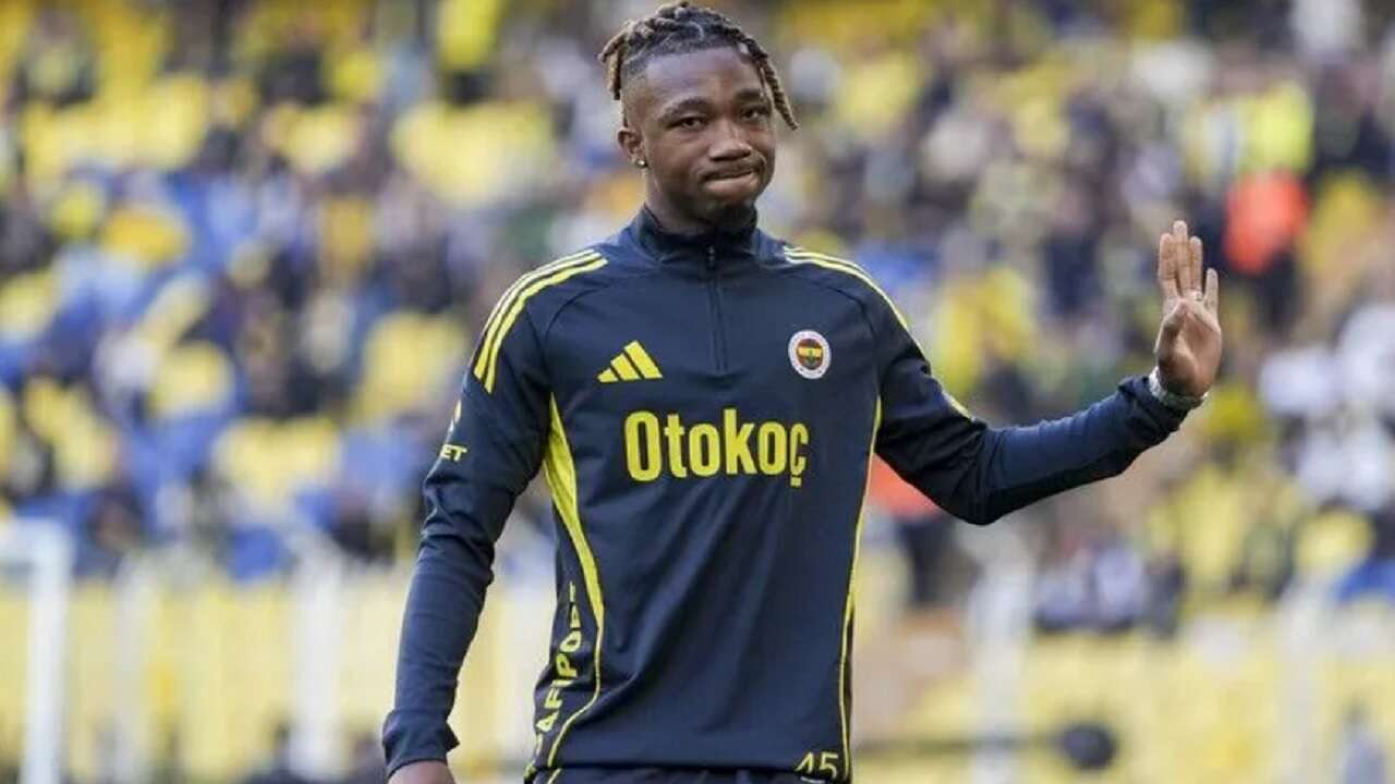 Fenerbahçe Kulübü, Nene'nin de kampa katılacağını duyurdu