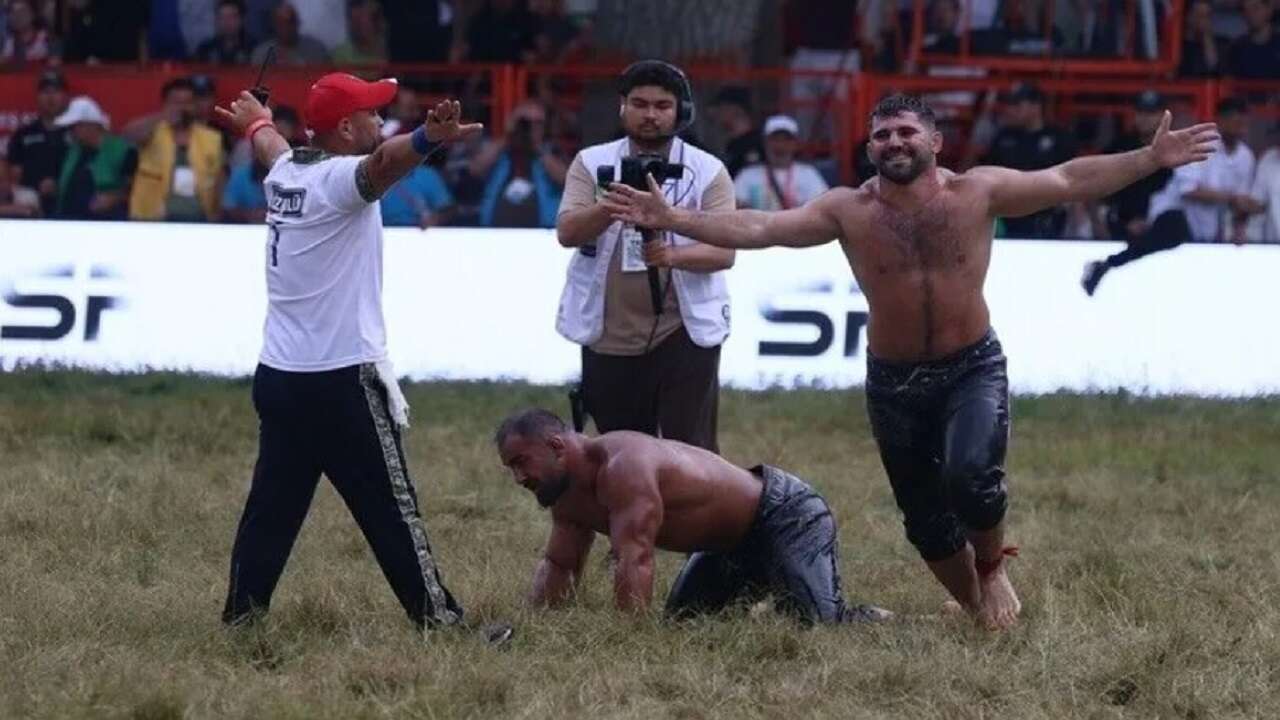 665. Tarihi Kırkpınar Yağlı Güreşleri'nde başpehlivan Erkan Taş oldu