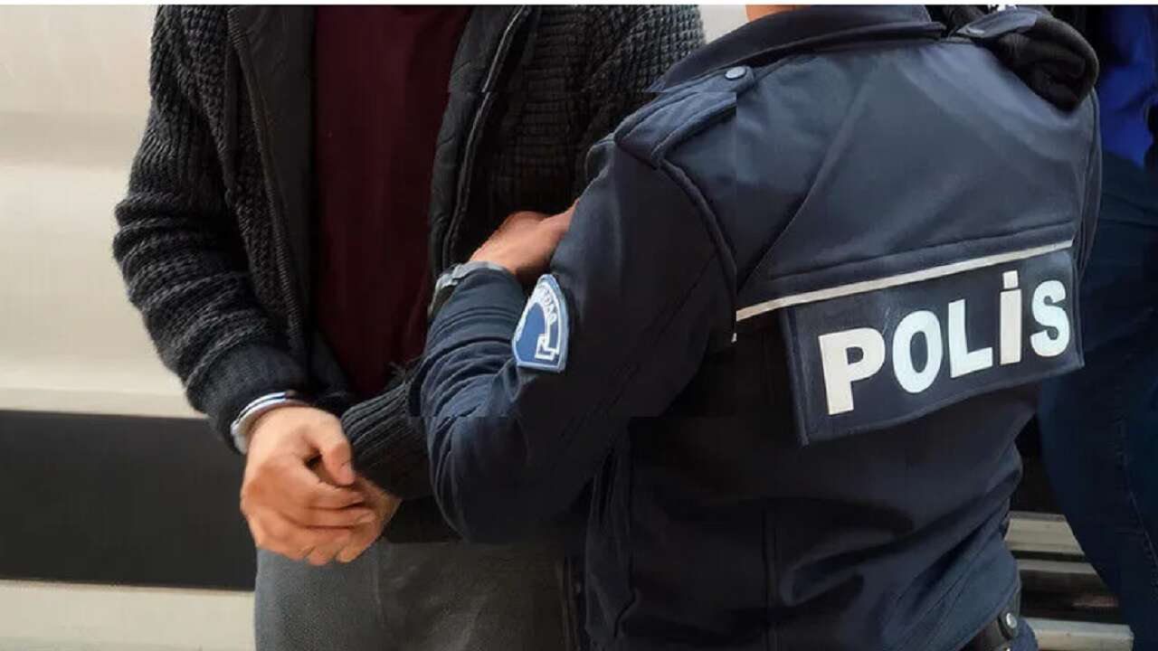 İstanbul merkezli yasa dışı bahis operasyonunda 9 zanlı yakalandı