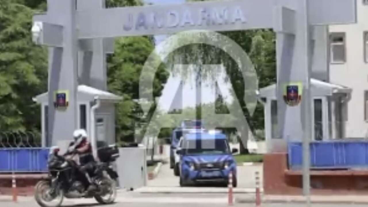 Kırşehir'de "tefecilik" yaptıkları iddiasıyla 4 zanlı tutuklandı