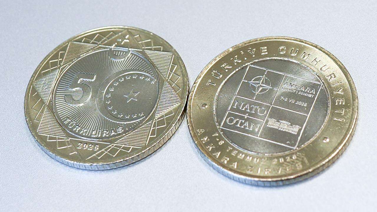Ankara'daki NATO Zirvesi anısına tedavülde kullanılacak özel 5 lira basıldı