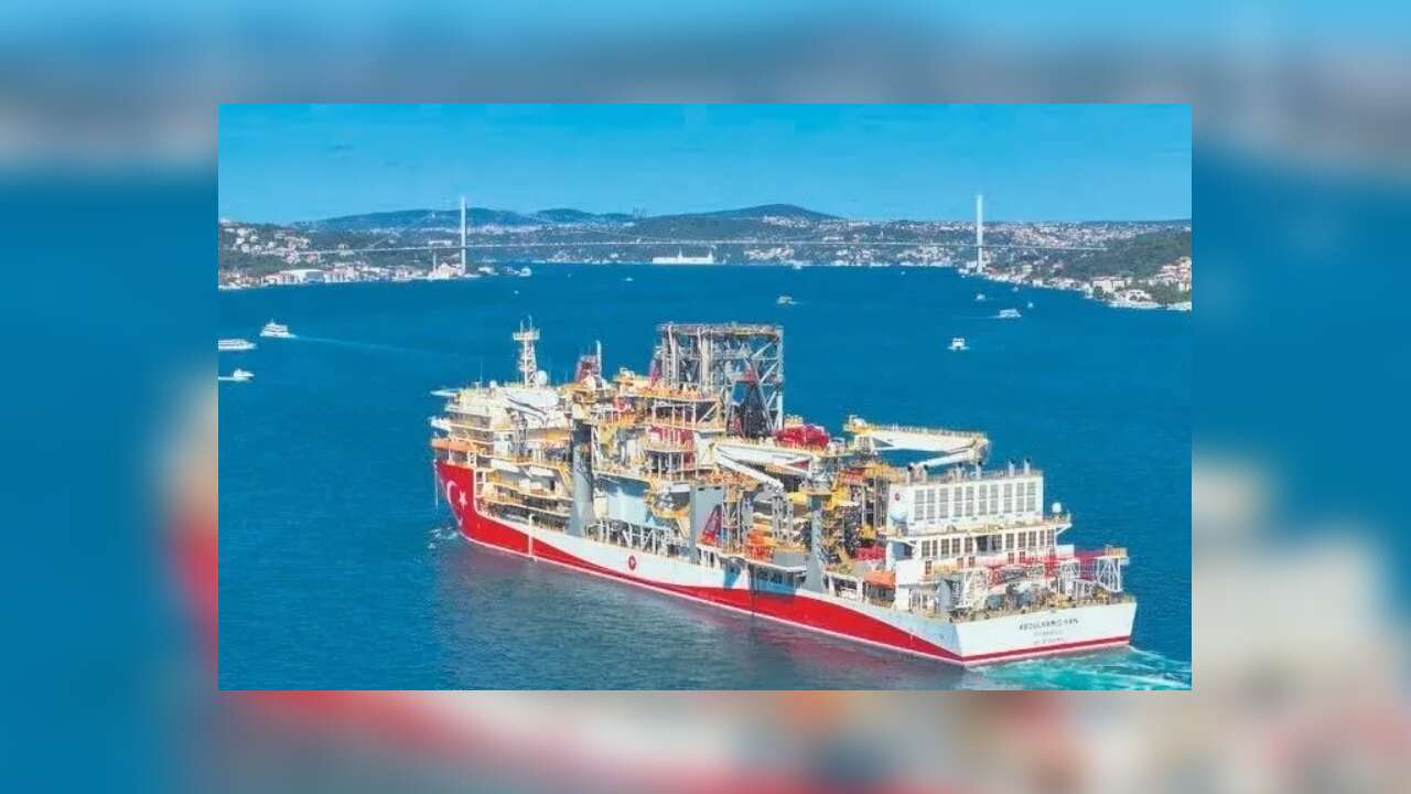 Berat Albayrak’ın milli enerji vizyonu dünya denizlerinde!..