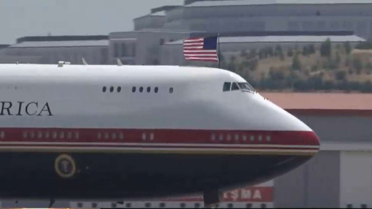 ABD Başkanı Trump’ın uçağı Ankara’ya indi
