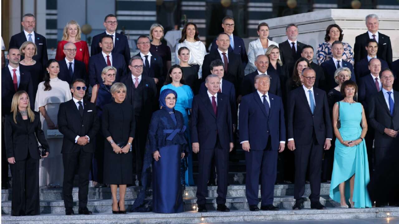 Cumhurbaşkanı Erdoğan ve eşi Emine Erdoğan, devlet ve hükümet başkanları ile eşleri onuruna yemek verdi