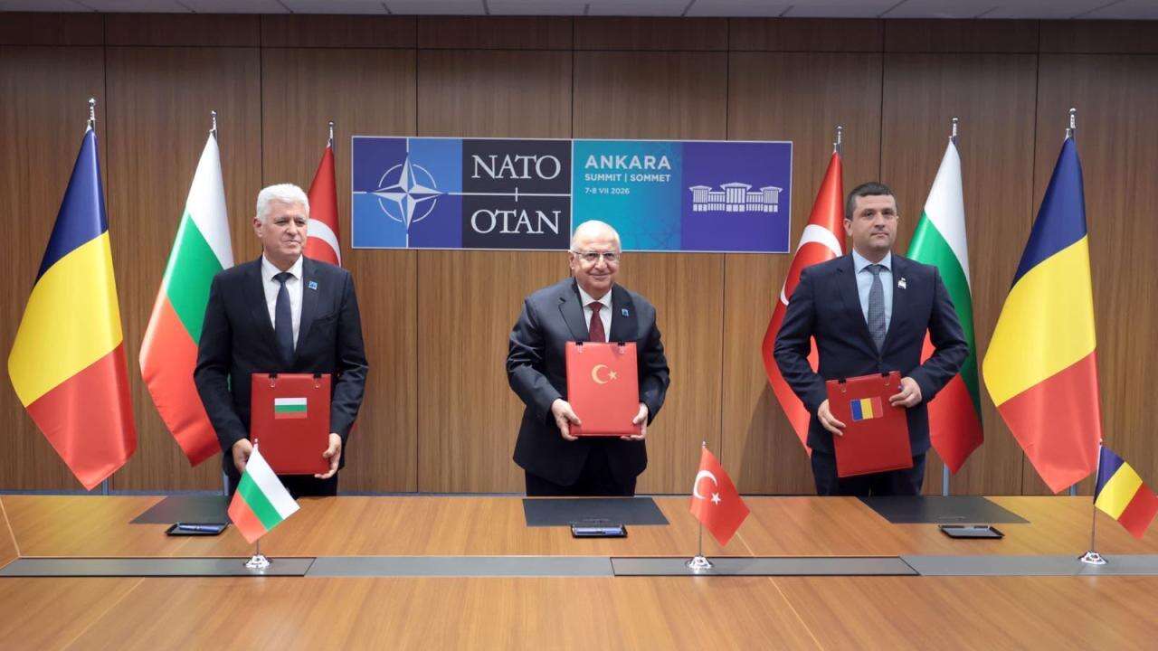 Bakan Güler, Bulgaristanlı ve Romanyalı mevkidaşlarıyla görüştü