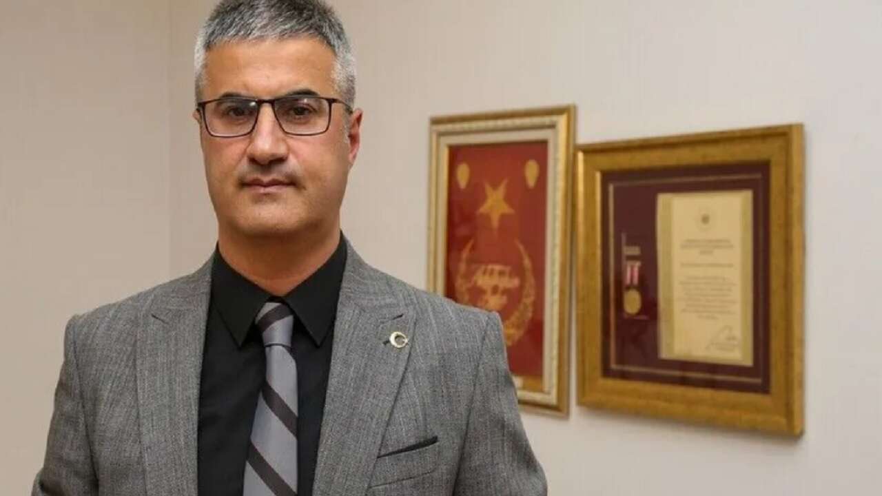 15 Temmuz gazisi polis gözündeki şarapnel parçasıyla 10 yıldır görevde!