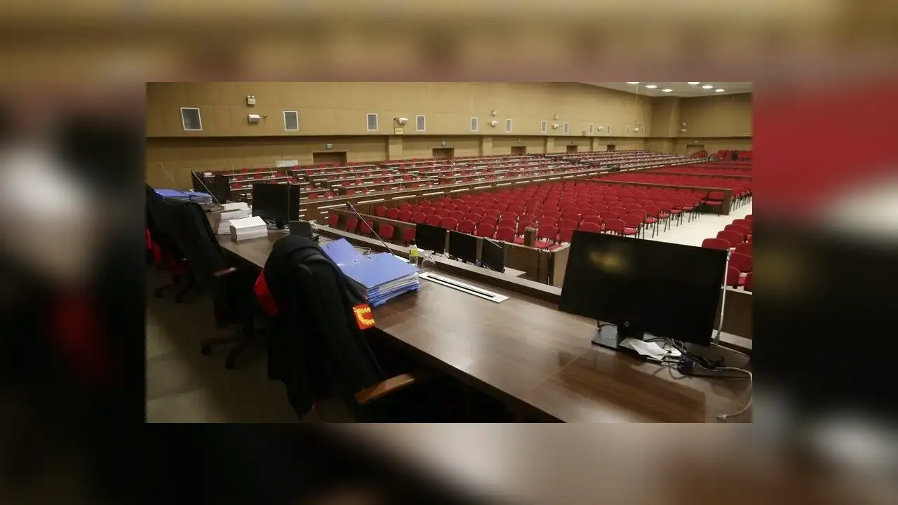 Büyükçekmece Belediyesi'nde yolsuzluk iddialarına ilişkin dava görülmeye başlandı