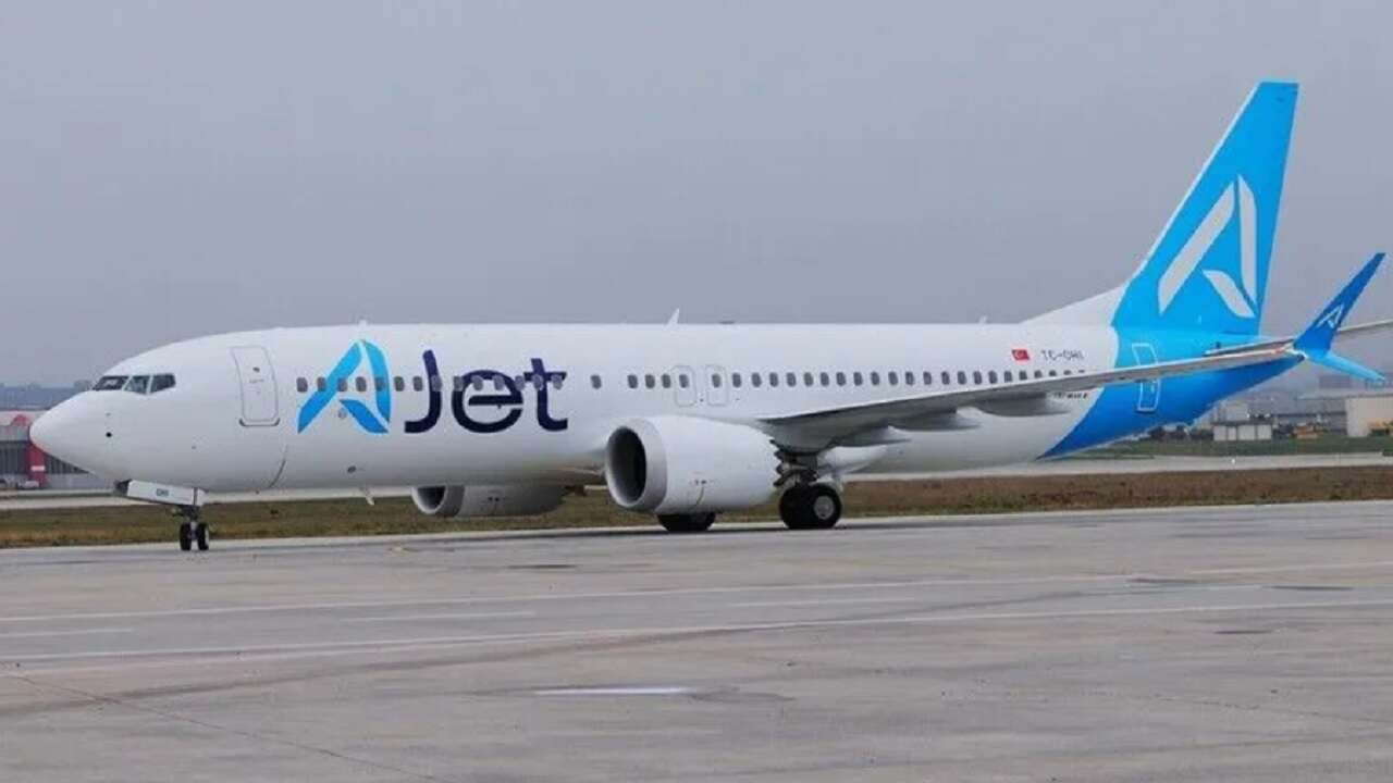 AJet, dün 101 bin 545 kişiyi taşıyarak günlük yolcu rekoru kırdı
