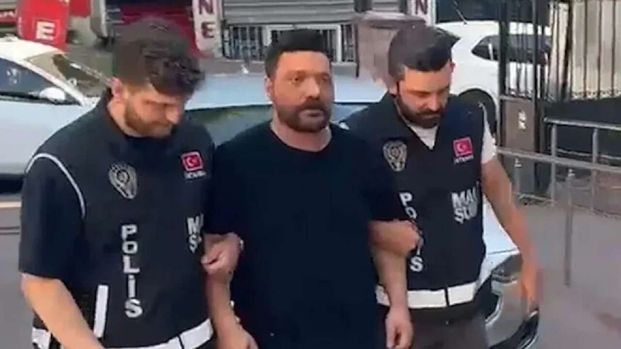 Ahbap Derneği'ne yönelik soruşturma kapsamında Oğuzhan Uğur tutuklandı