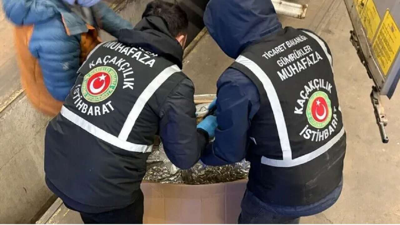 Gümrüklerde yılın ilk yarısında yaklaşık 63 milyar liralık kaçakçılık engellendi