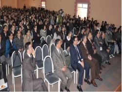 Öğrenci Ve Velilere 'sınav Stratejileri' Semineri Verildi