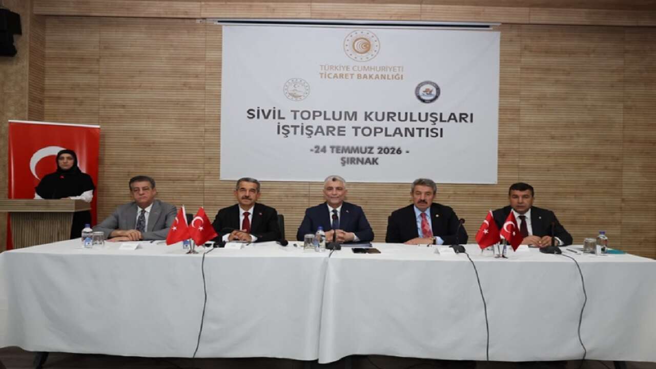 BAKAN Bolat, Şırnak'ta "Sivil Toplum Kuruluşları İstişare Toplantısı"nda Konuştu