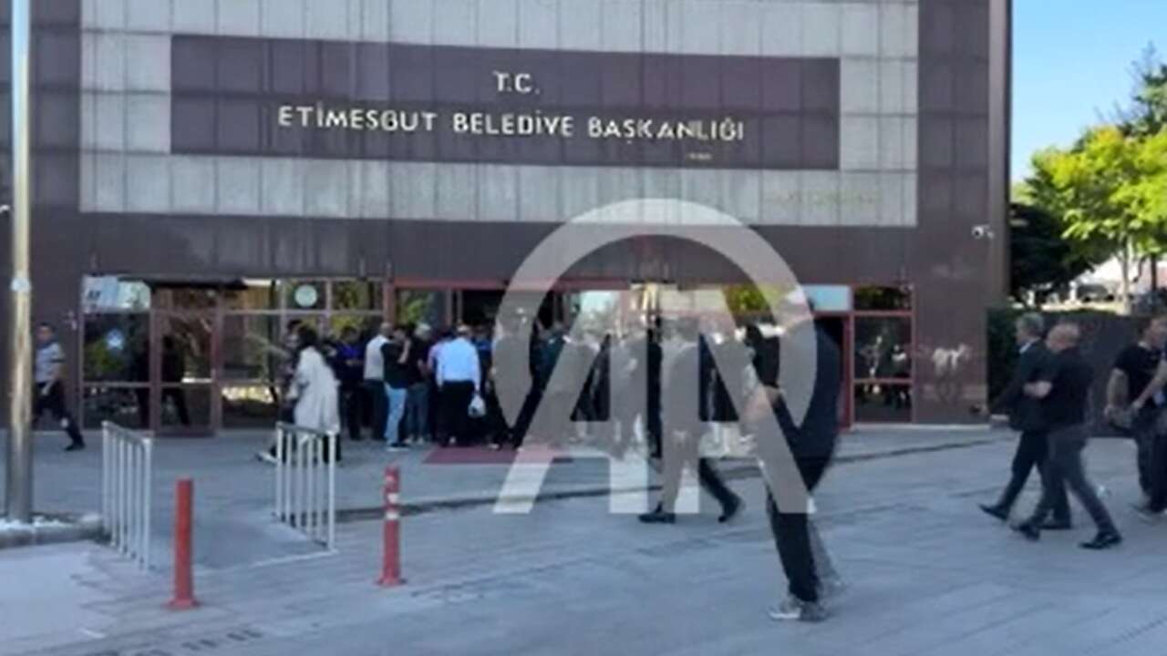 Etimesgut Belediyesi'ne yönelik "yolsuzluk" soruşturması