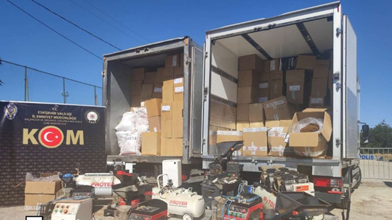 Eskişehir'de 1 TON KAÇAK TÜTÜN OPERASYONU
