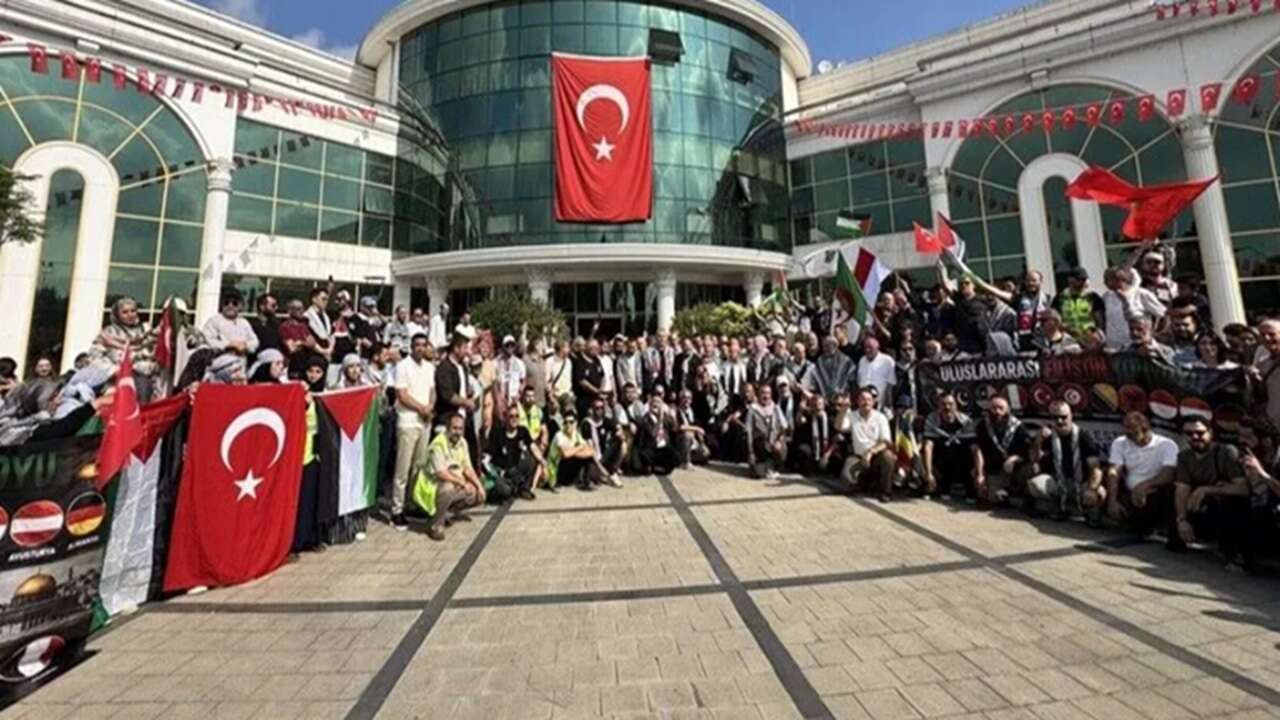"Filistin Konvoyu" Sakarya'dan dualarla uğurlandı