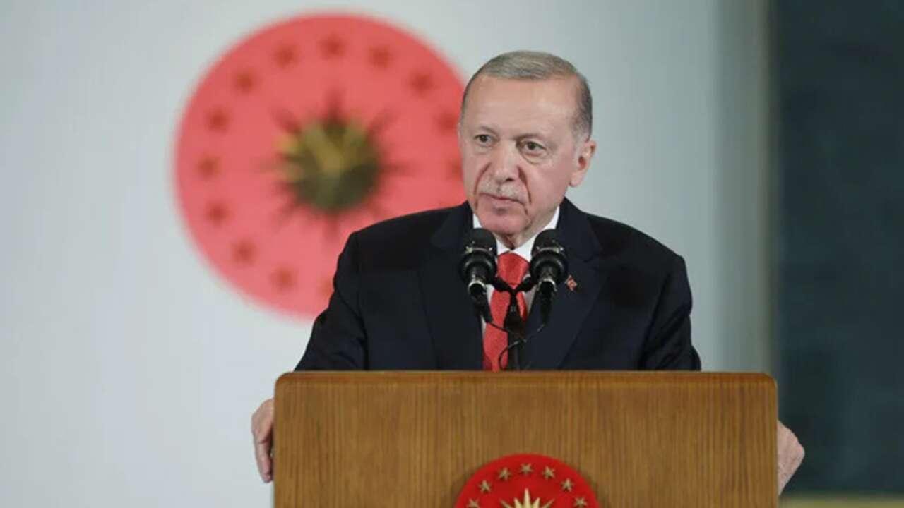 Erdoğan: Türkiye'yi terör tehdidinden kurtarmayı hedefleyen adım hayırlara vesile olsun