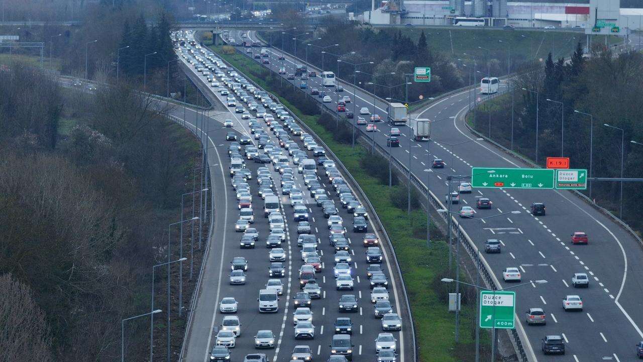 Anadolu Otoyolu'nun Kocaeli kesimi trafiğe kapatılacak!