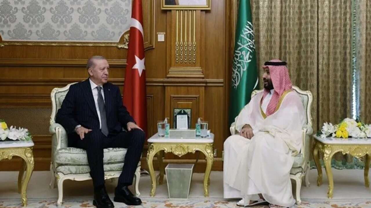 Erdoğan, Suudi Arabistan Veliaht Prensi Bin Selman ile bir araya geldi