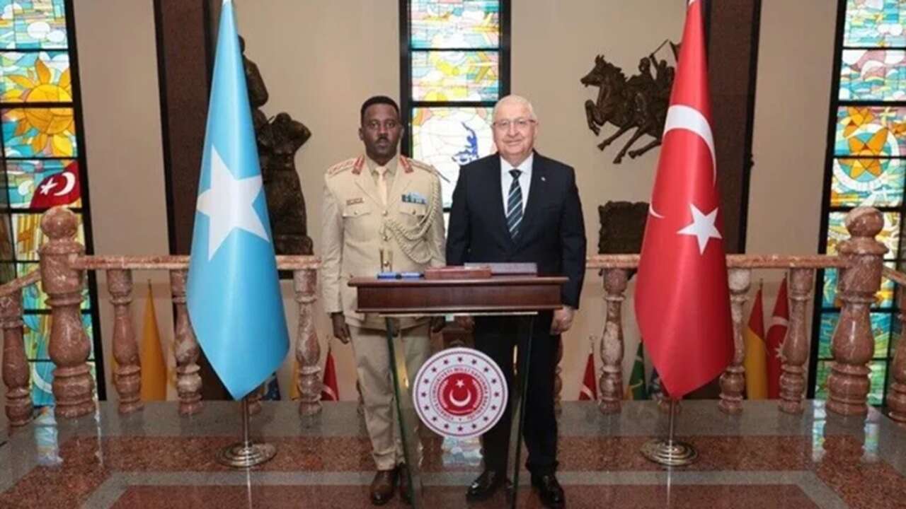 Milli Savunma Bakanı Güler, Somali Genelkurmay Başkanı Tuğgeneral Mohamud'u kabul etti