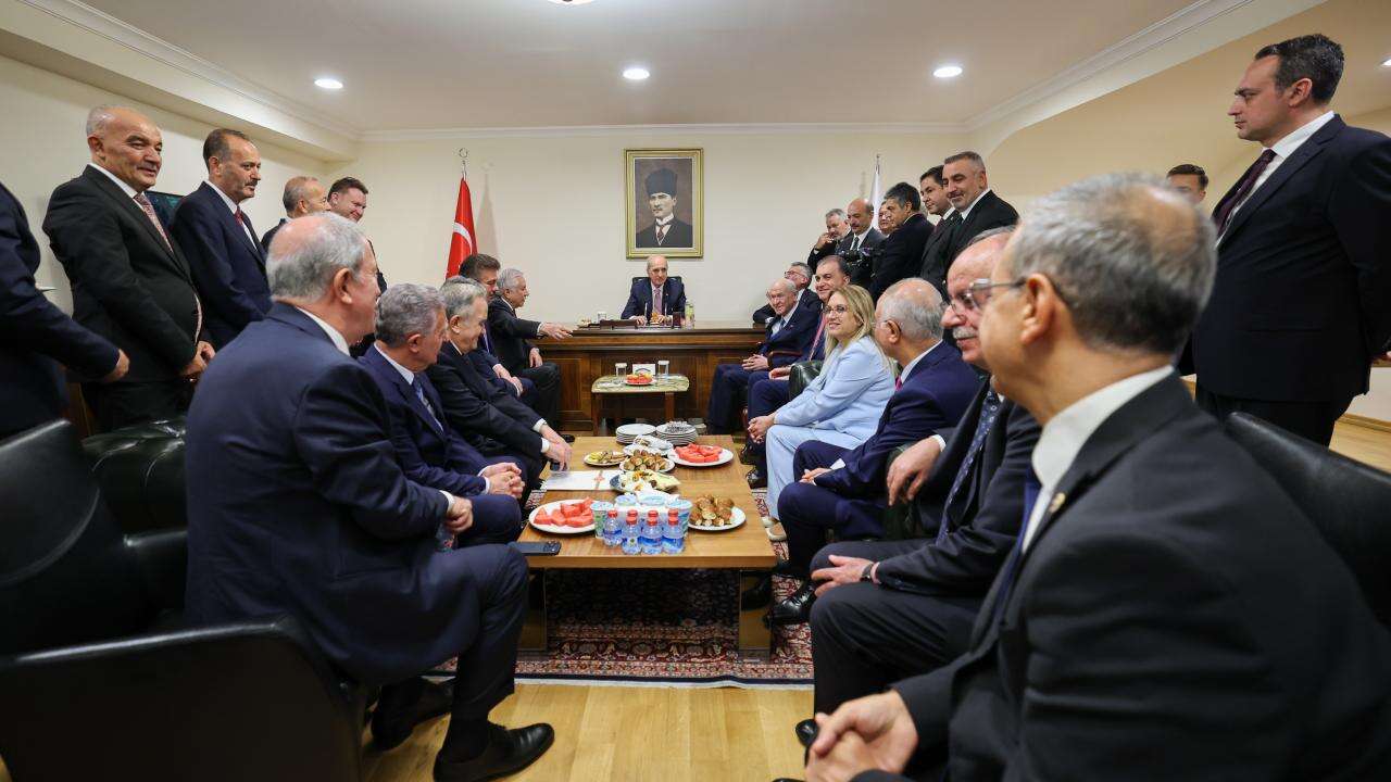 TBMM Başkanı Numan Kurtulmuş kulisleri ziyaret etti