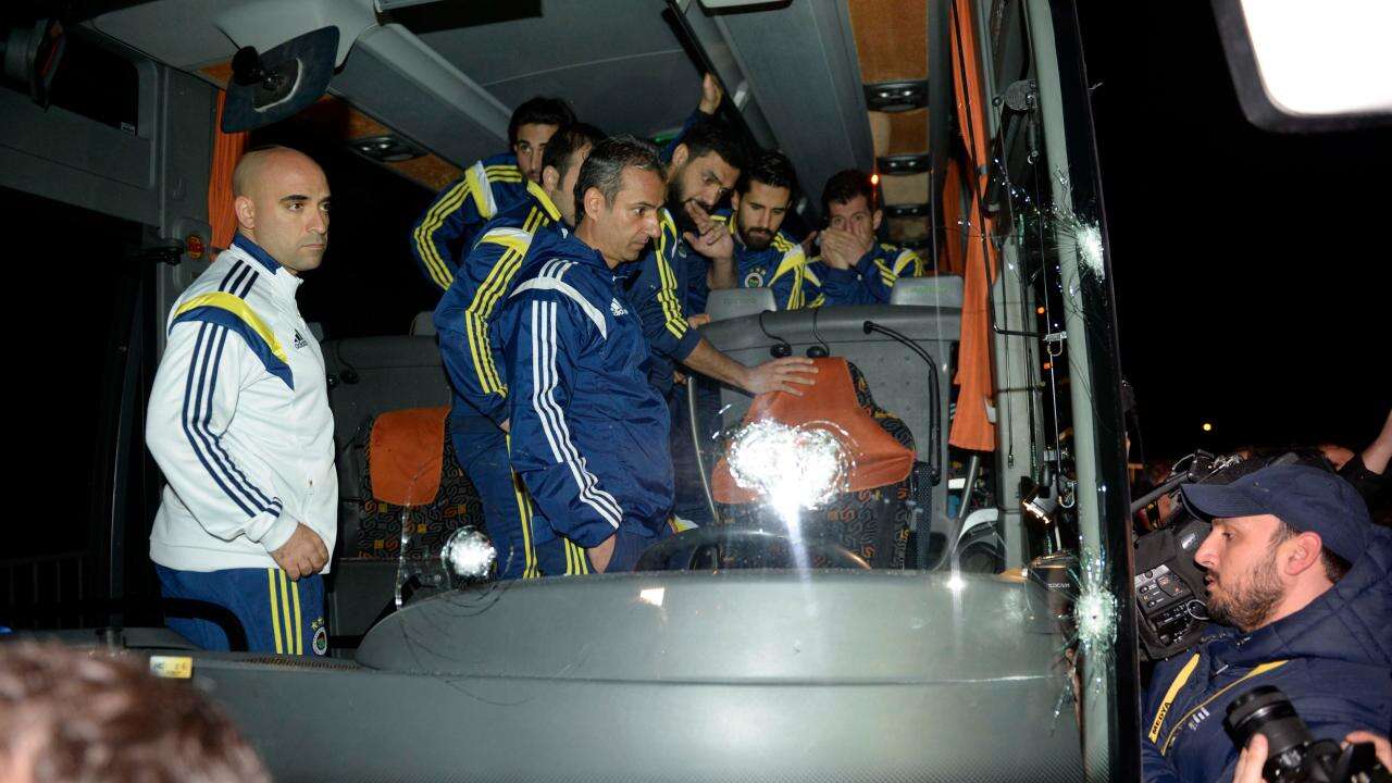 Fenerbahçe takım otobüsüne saldırı dosyasında 5 şüpheliye operasyon