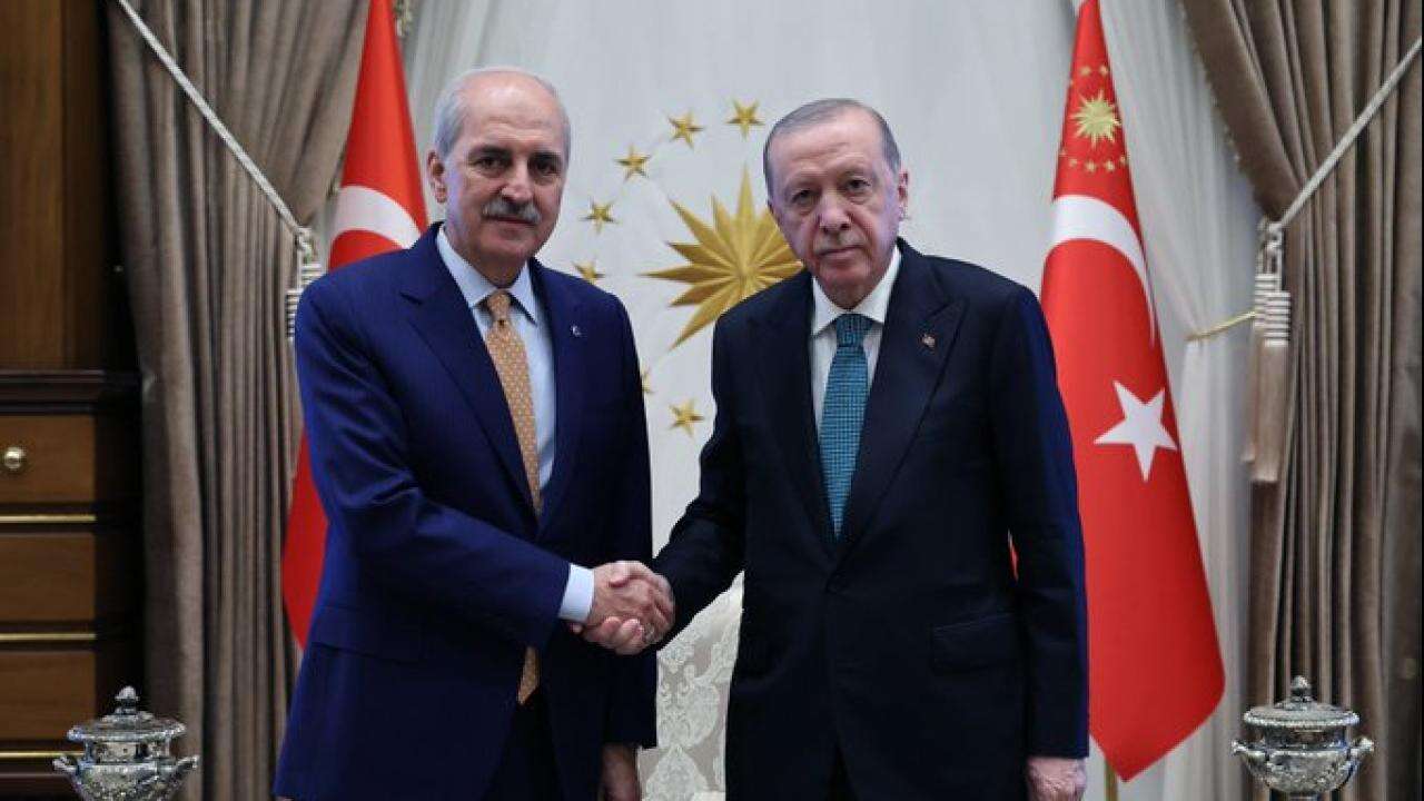 Cumhurbaşkanı Erdoğan, TBMM Başkanı Kurtulmuş'u kabul etti