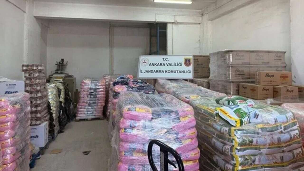 Başkentte 37 ton sahte deterjan ve kozmetik ürünü ele geçirildi