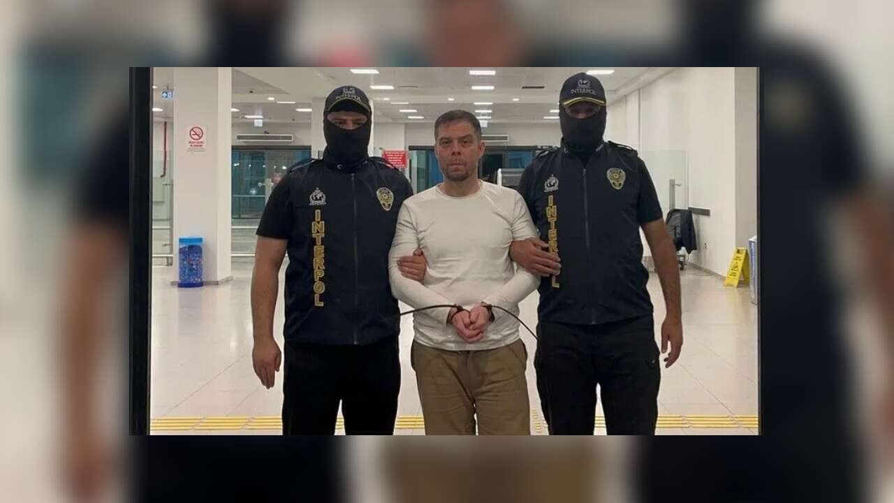 Türkiye'ye iade edilen organize suç örgütü elebaşı Serkan Kurtuluş tutuklandı