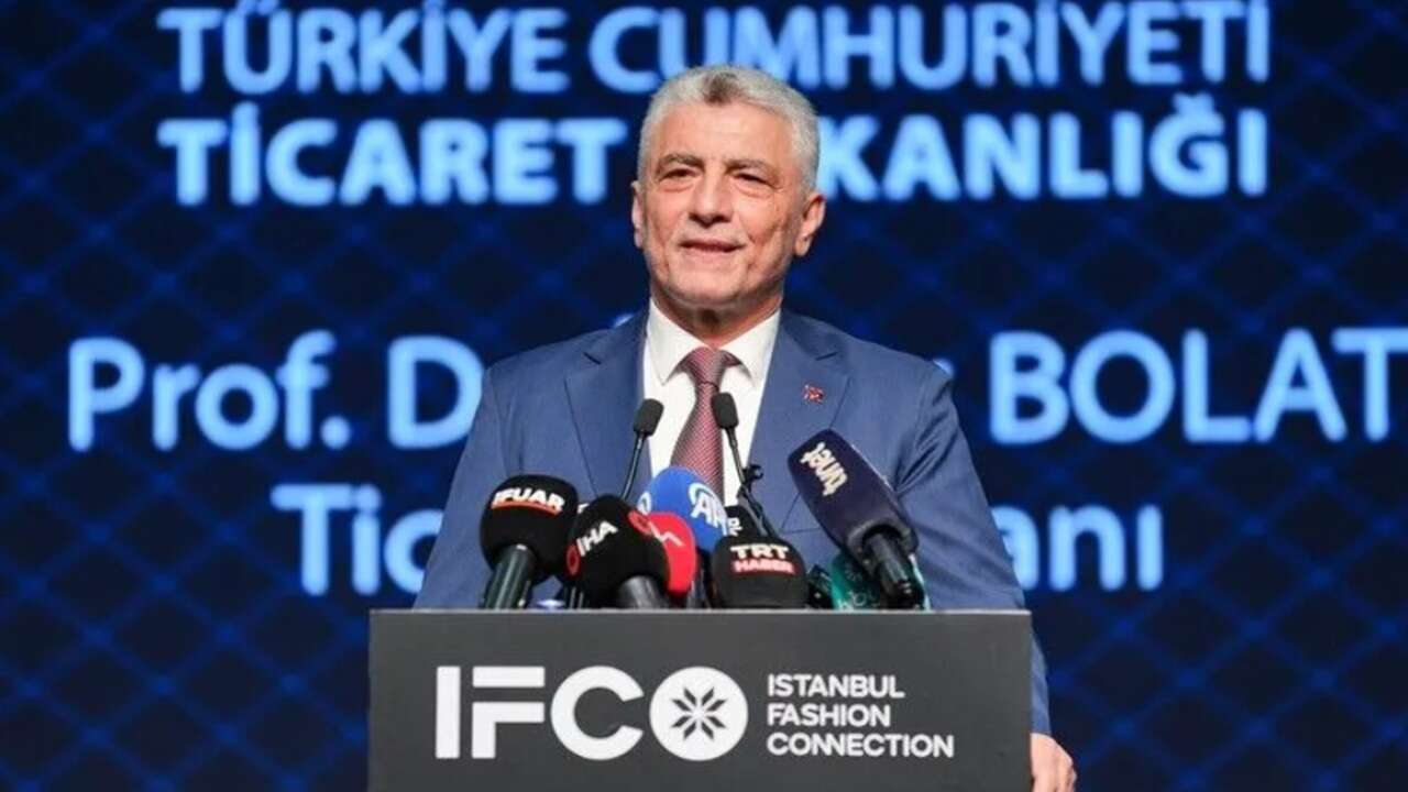 Bakan Bolat: Tekstil ve giyim sektörüne çok önem veriyoruz