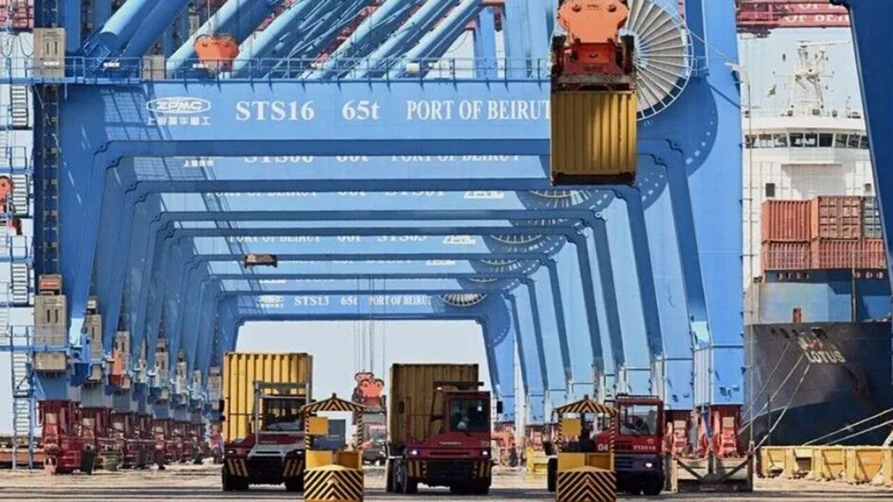 Türkiye'den Lübnan’a 40 palet ilaç yardımı