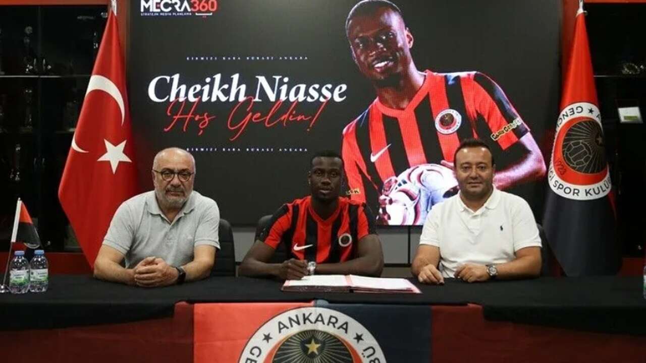Gençlerbirliği, Cheikh Niasse'yi transfer etti
