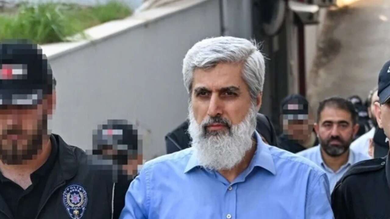 "Kuytulcular" yapılanmasına yönelik soruşturmada Alparslan Kuytul ve eşi tutuklandı